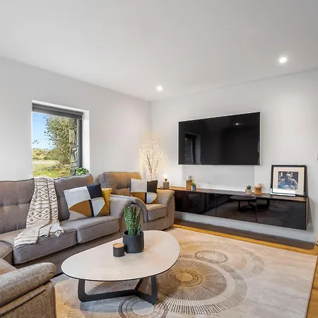 Garrai Locha Roundstone